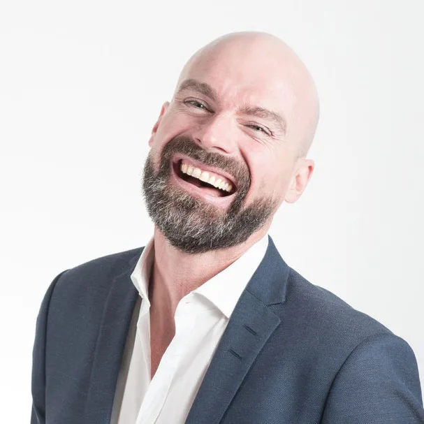 Deniz Bey, 41 yaşında — İstanbul